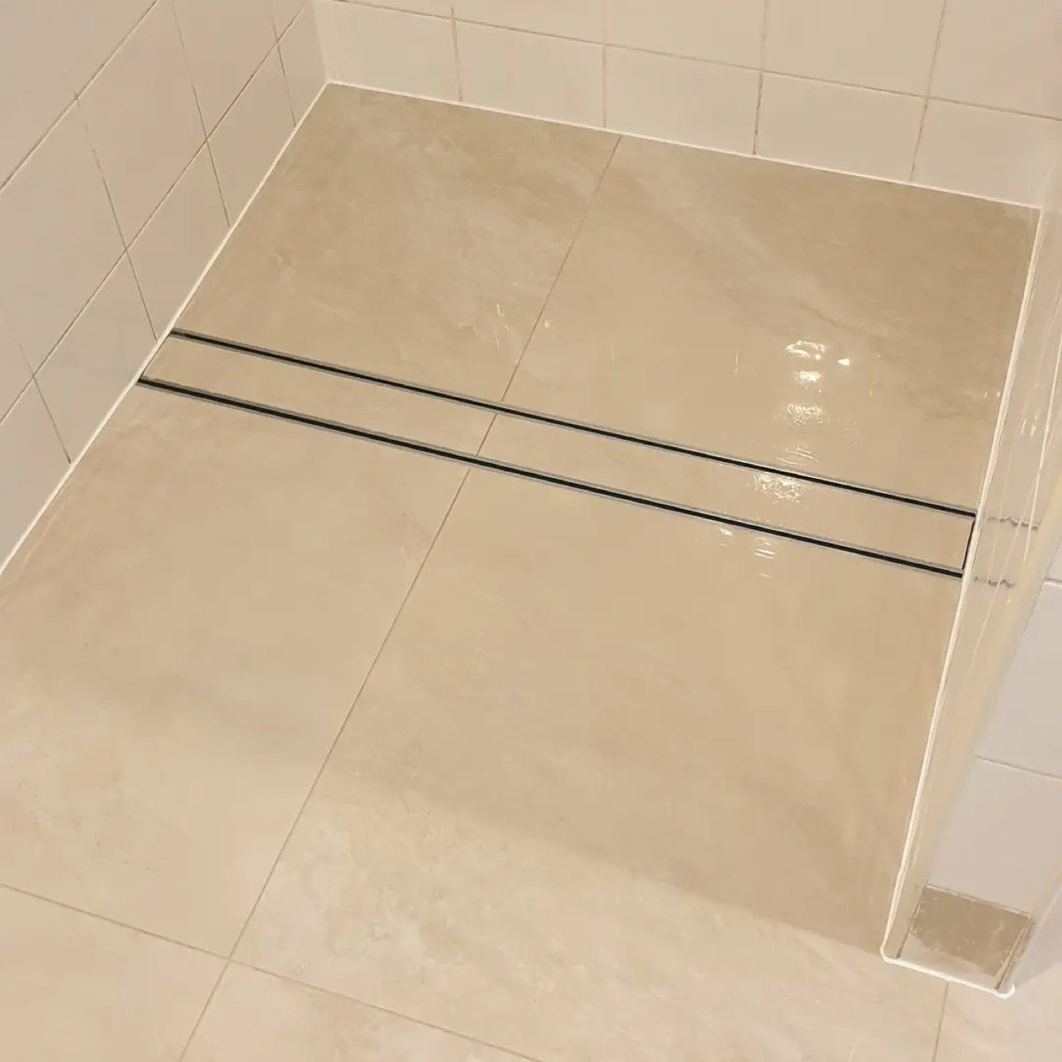 Real tiling work by Axent Tiling – bathrooms, splashbacks, floor & wall tiling