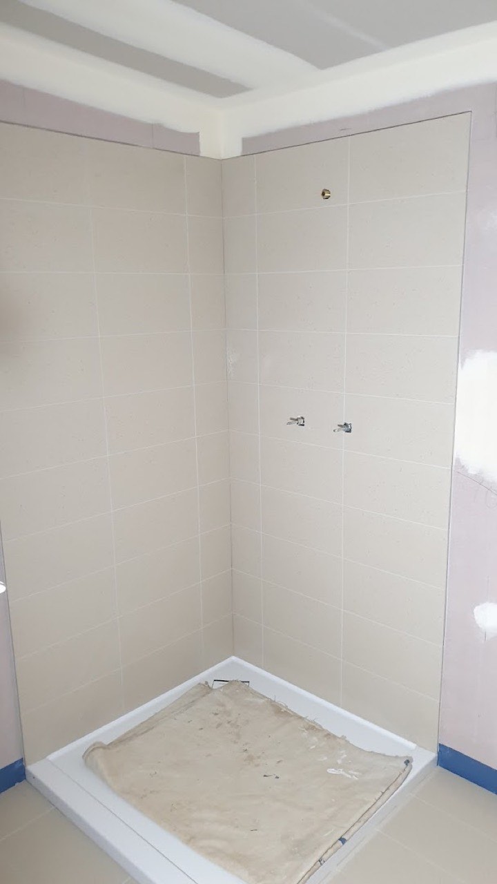 Real tiling work by Axent Tiling – bathrooms, splashbacks, floor & wall tiling