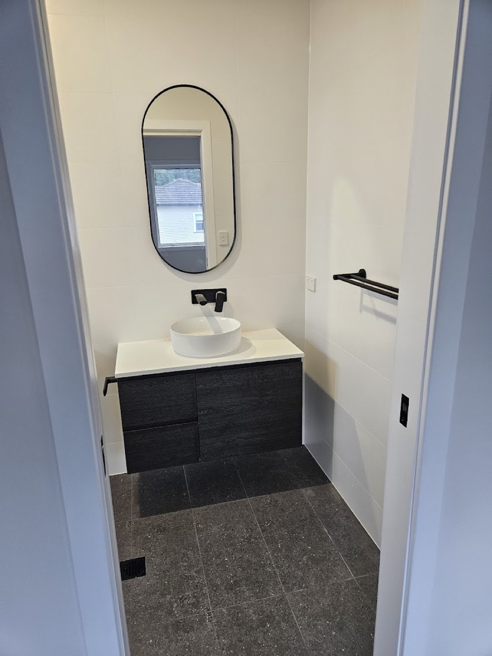 Real tiling work by Axent Tiling – bathrooms, splashbacks, floor & wall tiling