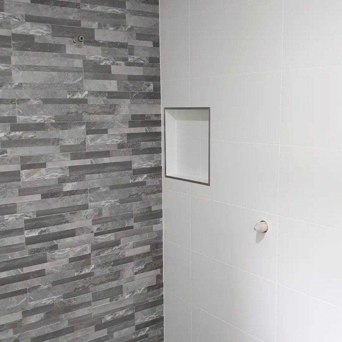 Real tiling work by Axent Tiling – bathrooms, splashbacks, floor & wall tiling