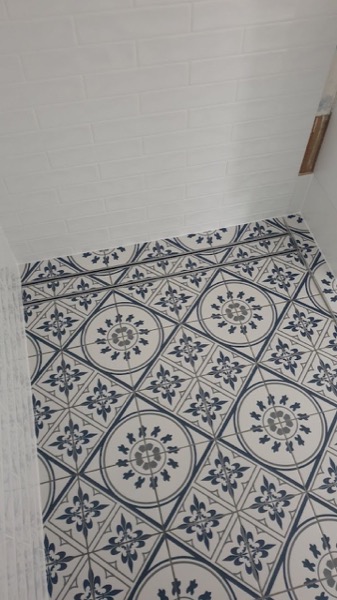 Real tiling work by Axent Tiling – bathrooms, splashbacks, floor & wall tiling