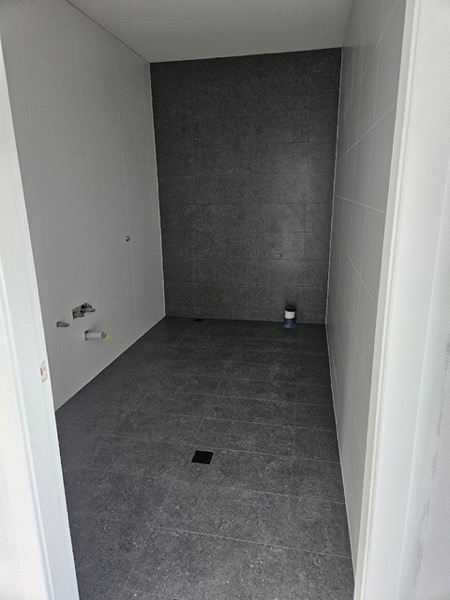 Real tiling work by Axent Tiling – bathrooms, splashbacks, floor & wall tiling