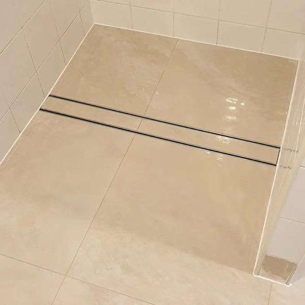 Real tiling work by Axent Tiling – bathrooms, splashbacks, floor & wall tiling