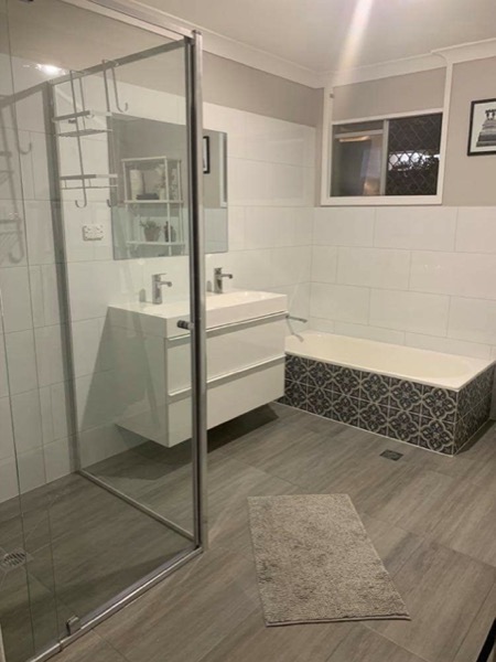 Real tiling work by Axent Tiling – bathrooms, splashbacks, floor & wall tiling