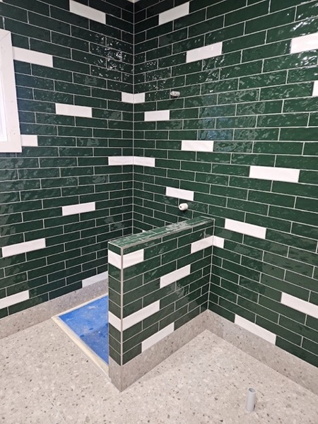 Real tiling work by Axent Tiling – bathrooms, splashbacks, floor & wall tiling