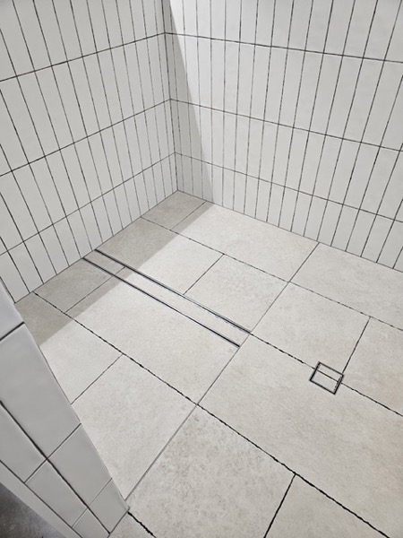 Real tiling work by Axent Tiling – bathrooms, splashbacks, floor & wall tiling