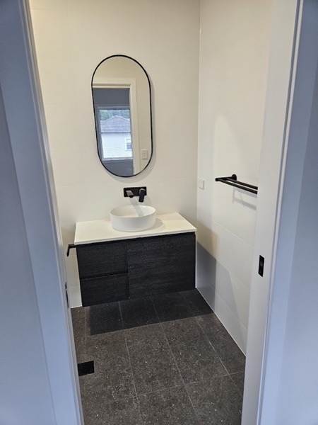 Real tiling work by Axent Tiling – bathrooms, splashbacks, floor & wall tiling