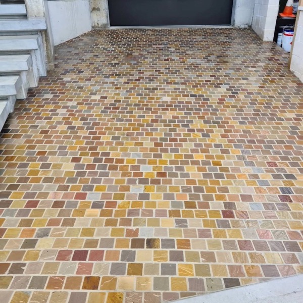 Real tiling work by Axent Tiling – bathrooms, splashbacks, floor & wall tiling