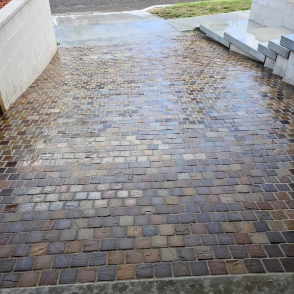Real tiling work by Axent Tiling – bathrooms, splashbacks, floor & wall tiling