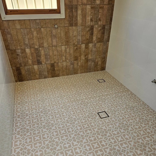 Real tiling work by Axent Tiling – bathrooms, splashbacks, floor & wall tiling