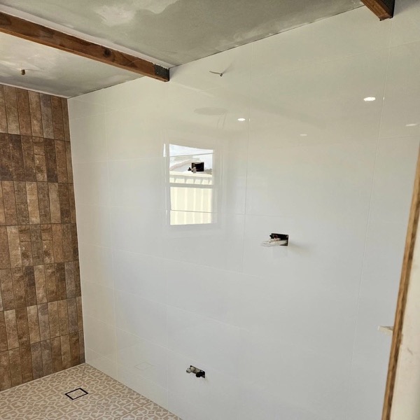 Real tiling work by Axent Tiling – bathrooms, splashbacks, floor & wall tiling