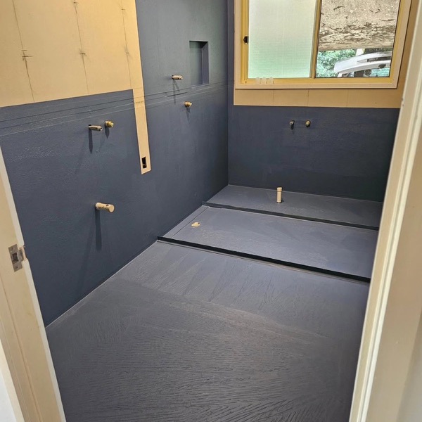 Real tiling work by Axent Tiling – bathrooms, splashbacks, floor & wall tiling
