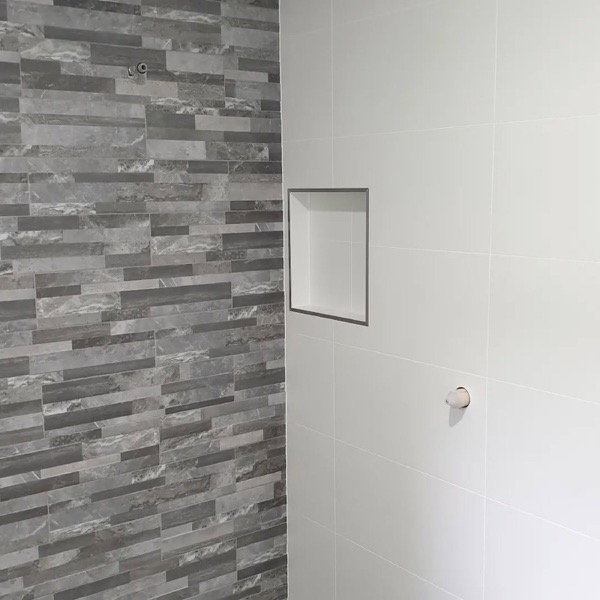 Real tiling work by Axent Tiling – bathrooms, splashbacks, floor & wall tiling